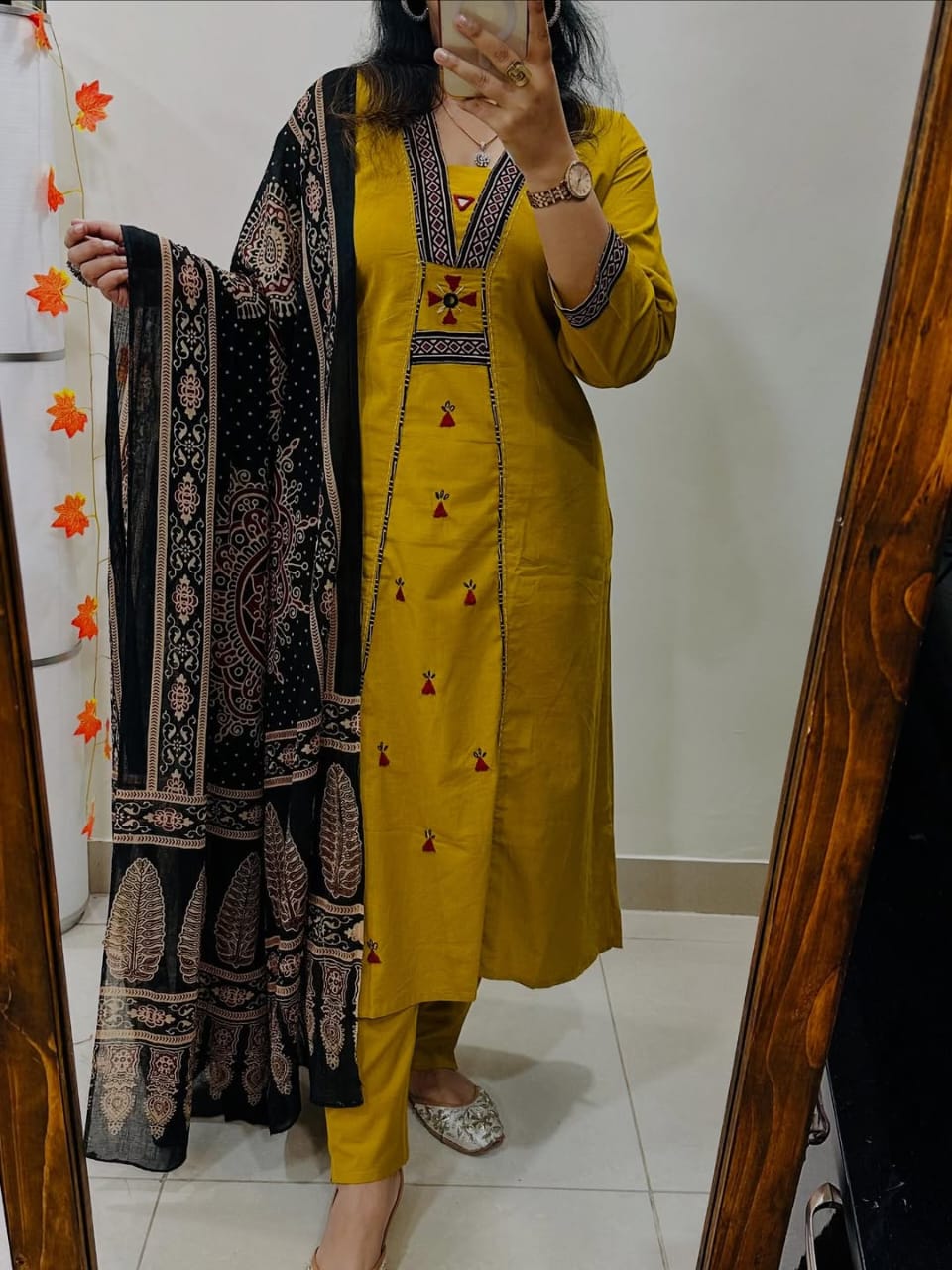 Eternal Elegance – "Kutch Radiance" Premium Cotton Suit Set