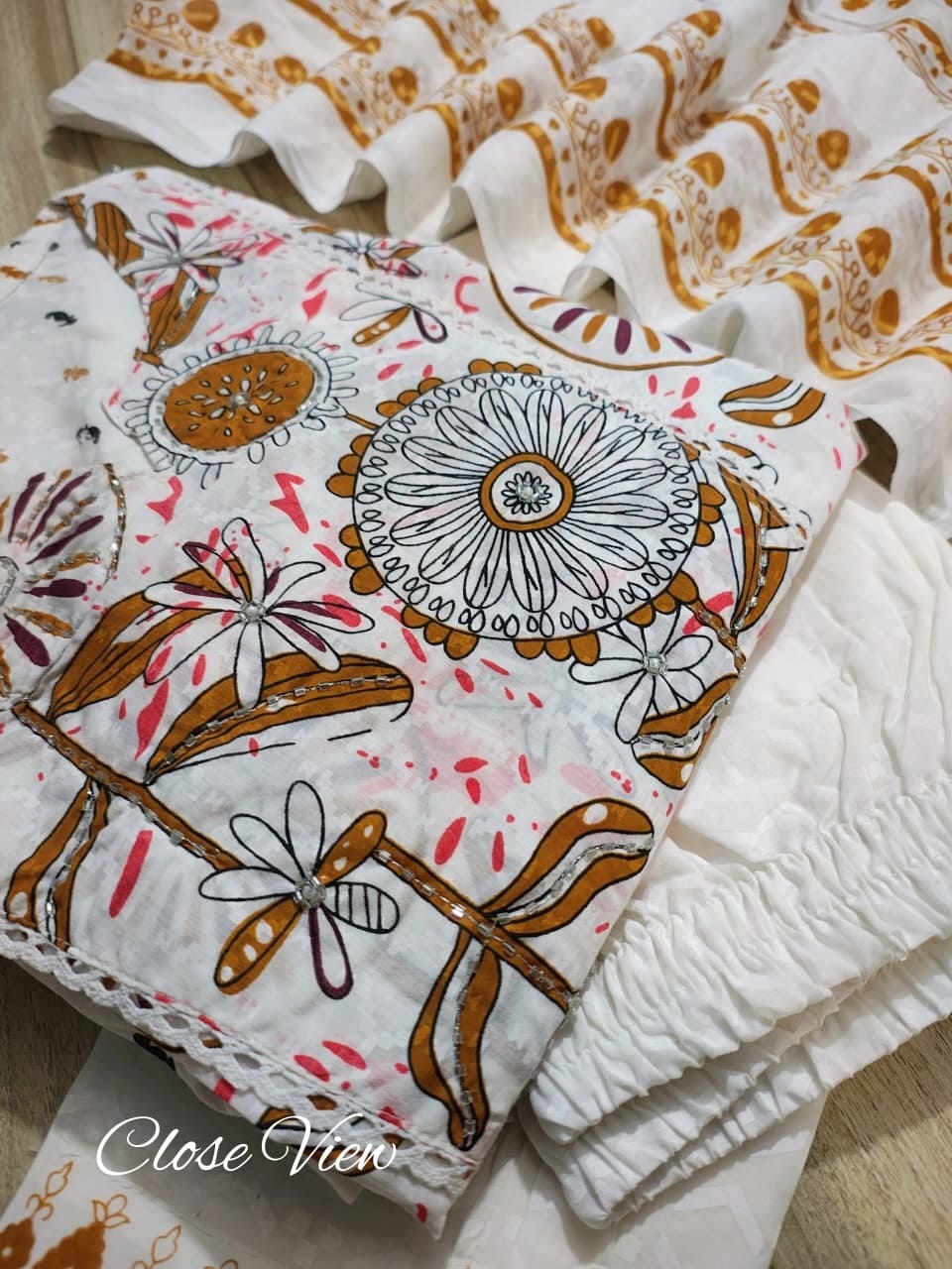 Eternal Elegance – Casual Classy Kurti Set Code: EE-7129