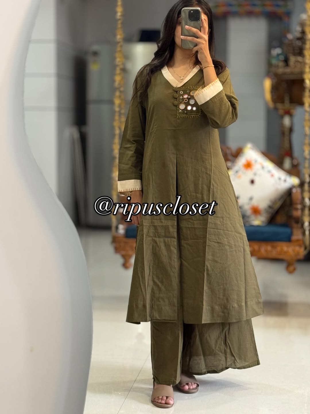 IshqAura Cotton Embroidered Set -EE-IA3672