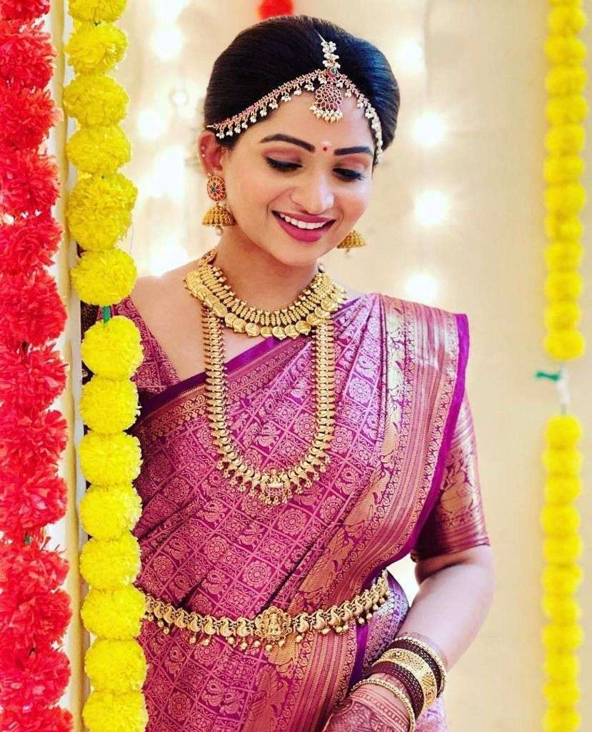 Eternal Elegance – Dazira Lichi Silk Wedding Glow Saree